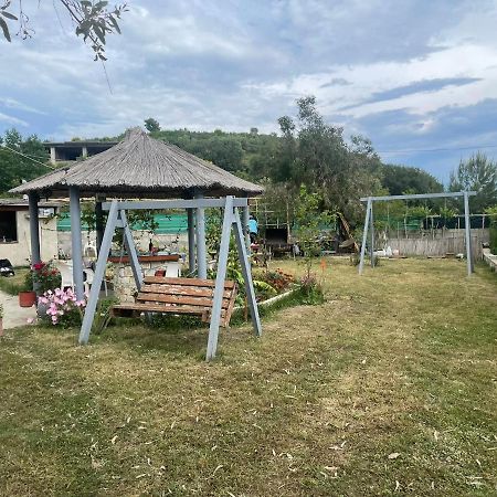 Hotel Vila Andi Zvernec Екстер'єр фото