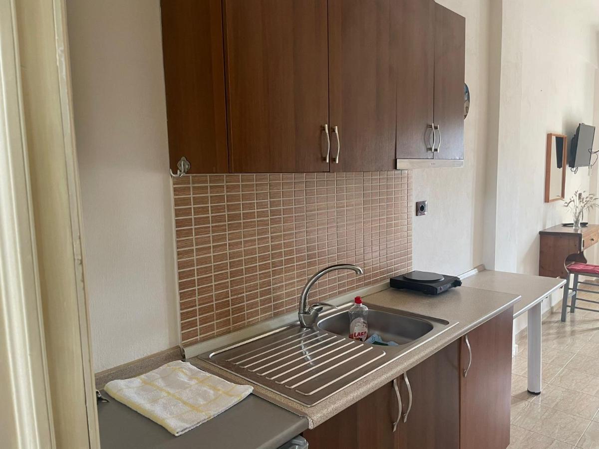 Hotel Vila Andi Zvernec Екстер'єр фото