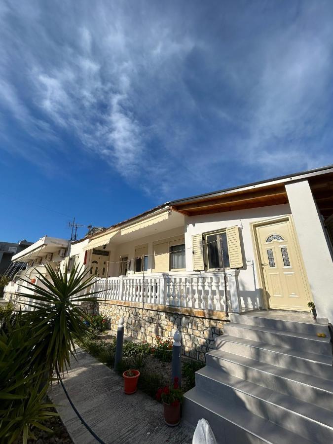 Hotel Vila Andi Zvernec Екстер'єр фото