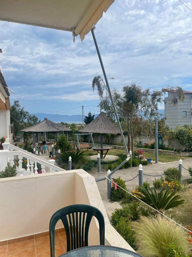 Hotel Vila Andi Zvernec Екстер'єр фото